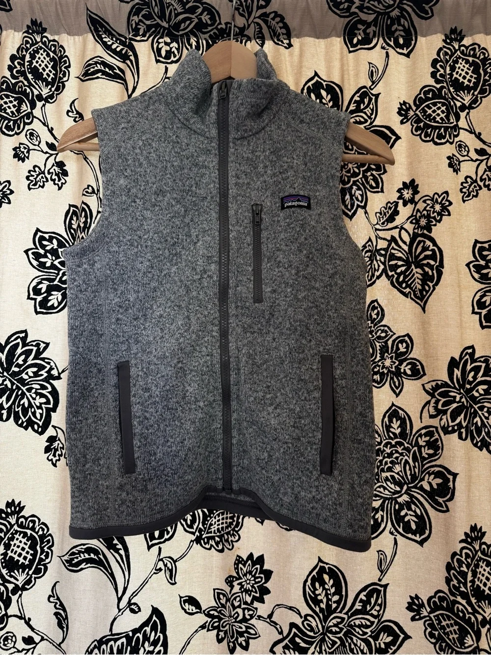 Patagonia Gray Wool-Blend Fleece Vest with Pockets